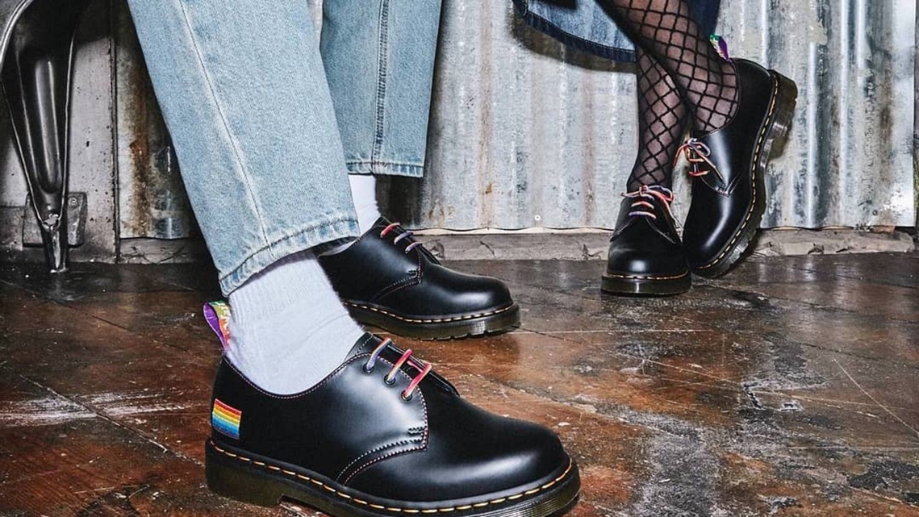 dr martens 1461 pride